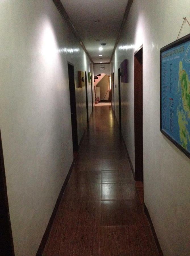 Kawayanan Heights Inn 科隆 外观 照片